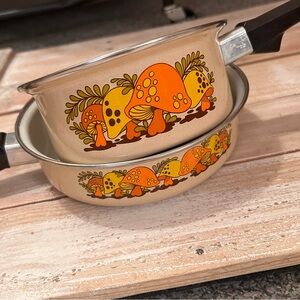 Vintage 1970s Sears Merry Mushroom Pot & Pan